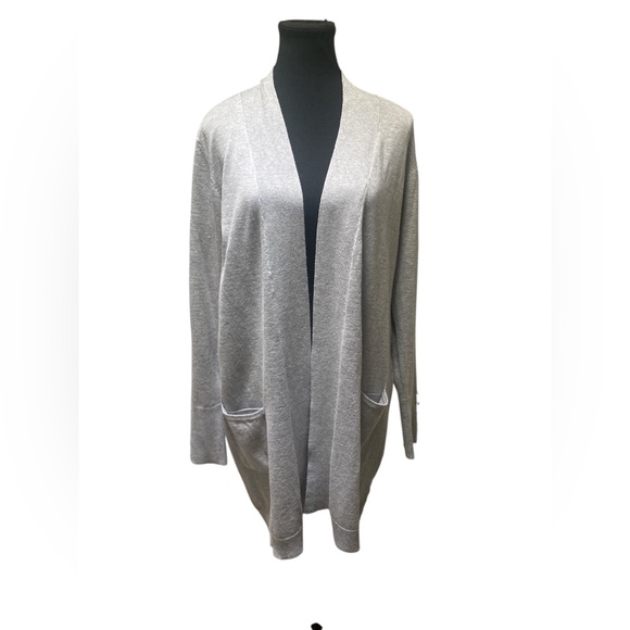 Retrology Chic Light Gray Women's Cardigan M NWT - Picture 1 of 7